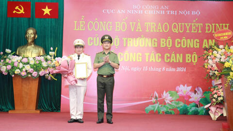 Trao quyết định bổ nhiệm Thiếu tướng Đinh Văn Nơi giữ chức vụ Cục trưởng A03