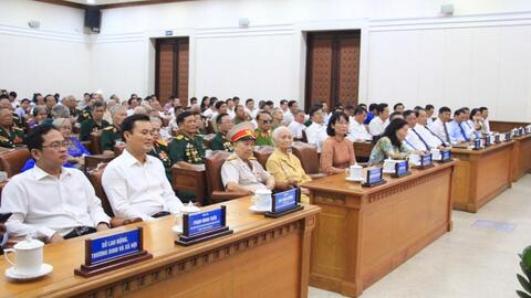 Tri ân người có công, chia sẻ với gia đình chính sách