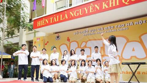 Giúp học sinh lớp 10 sẵn sàng bước vào môi trường mới