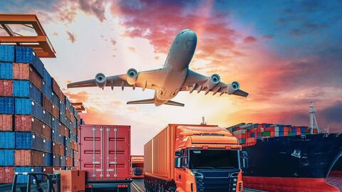 Viettel Post, J&T, Giao Hàng Nhanh... trong cuộc cạnh tranh khốc liệt của thị trường chuyển phát: đầu tư công nghệ đến cả triệu USD mà vẫn ngay ngáy sợ bị “phốt”