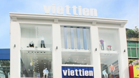 Việt Tiến đứng thứ 3 trong top 10 Thương hiệu thời trang hàng đầu Đông Nam Á 2024