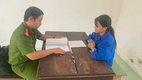 Một phụ nữ cầm đầu đường dây đánh bạc bằng hình thức xóc đĩa