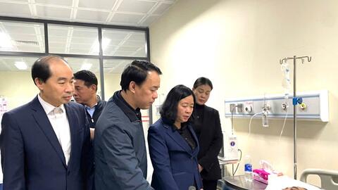 Bí thư Thành uỷ thăm hỏi nạn nhân vụ cháy quán cà phê