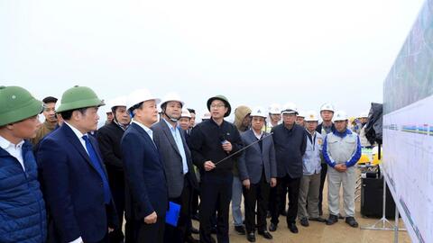 Nỗ lực đảm bảo tiến độ dự án đường Vành đai 4