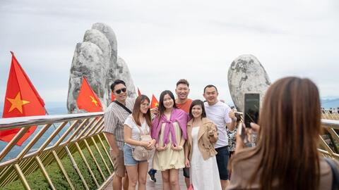 Khách đặt tour du lịch hè sớm, tối ưu chi phí