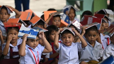 Philippines: Thí điểm năm học ba học kỳ