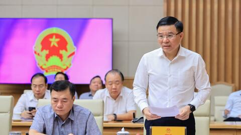 Thủ tướng: Cơ cấu hệ thống kinh doanh, phân phối xăng dầu, giảm khâu trung gian