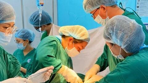 Phẫu thuật thành công ca đa nhân xơ tử cung lớn gây chèn ép