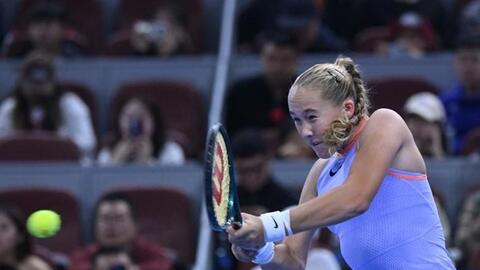 Mirra Andreeva lần đầu vào chung kết Roland Garros
