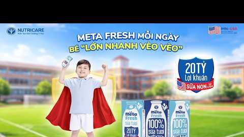 Khỏe khoắn mỗi ngày, bé trổ tài cao lớn