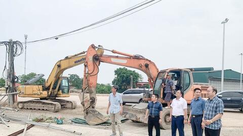 Tháo dỡ công trình, tài sản, bàn giao mặt bằng phục vụ dự án đường trục phía Nam