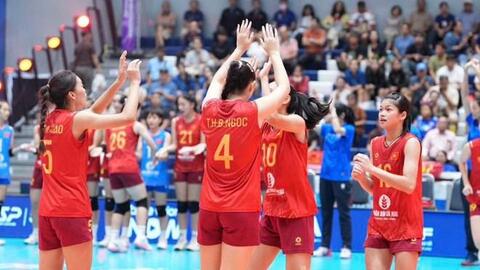 Tuyển bóng chuyền nữ U18 Việt Nam gặp U18 Trung Quốc tại tứ kết giải châu Á
