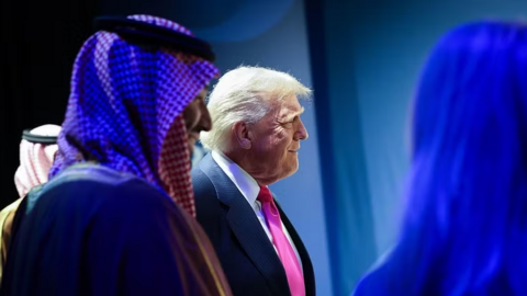 Mỹ sắp 'bật đèn xanh' cho Saudi Arabia làm giàu uranium?