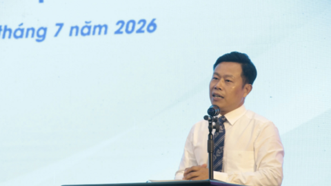 Tái cấu trúc mạng lưới, hình thành các đại học dẫn dắt