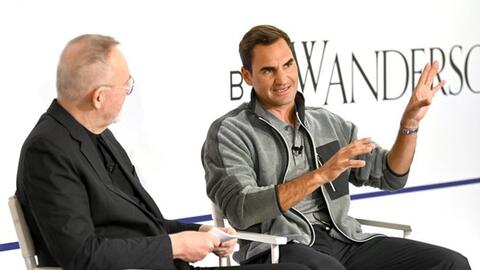 Roger Federer mất vị thế tỉ phú
