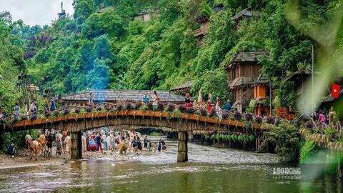 Tạo sinh kế tại chỗ để thu hút lao động trẻ