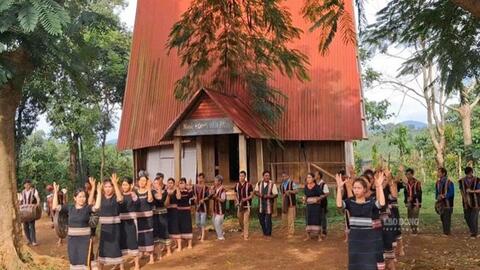 Khôi phục nhà rông, bảo tồn văn hóa cồng chiêng Gia Lai