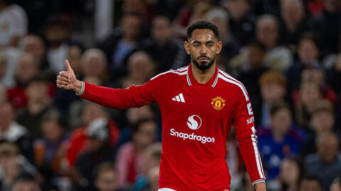 Man United lại trở về vạch xuất phát