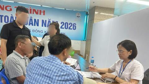 Trường hợp nhân viên y tế được hưởng phụ cấp nghề 100%