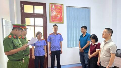 Bắt trưởng chi nhánh và 2 kế toán trong vụ tham ô hơn 18 tỉ đồng ở Lạng Sơn