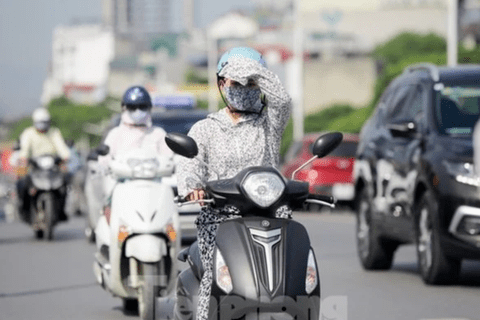<a href="/trai-dat-xanh" title="Trái đất xanh" rel="dofollow">Trái đất xanh</a>