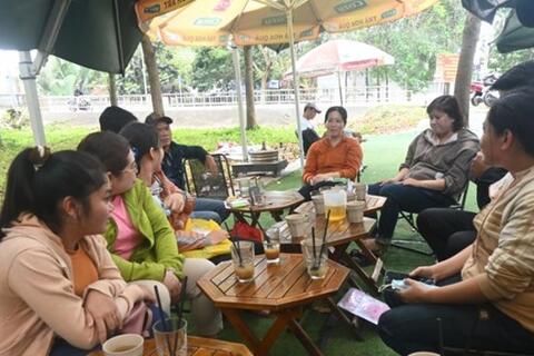 <a href="/thuong-hieu-xanh/doanh-nghiep" title="Doanh nghiệp" rel="dofollow">Doanh nghiệp</a>