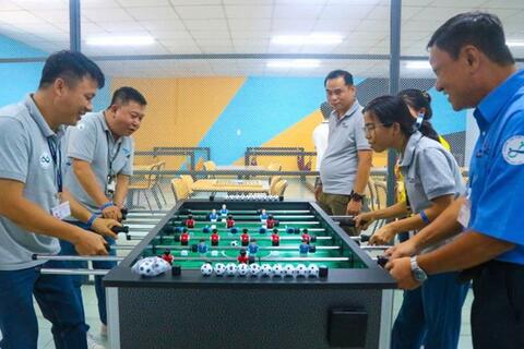 <a href="/thuong-hieu-xanh/doanh-nghiep" title="Doanh nghiệp" rel="dofollow">Doanh nghiệp</a>