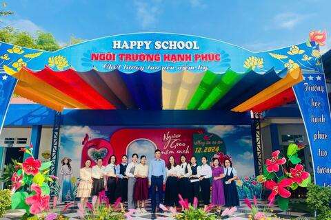 <a href="/song-xanh/giao-duc" title="Giáo dục" rel="dofollow">Giáo dục</a>