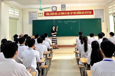 <a href="/song-xanh/giao-duc" title="Giáo dục" rel="dofollow">Giáo dục</a>