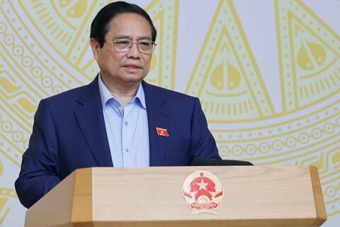 <a href="/thuong-hieu-xanh/tin-tuc/tin-trong-nuoc" title="Tin trong nước" rel="dofollow">Tin trong nước</a>