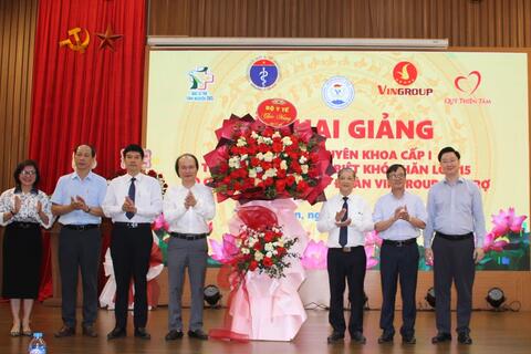 <a href="/phat-trien-ben-vung" title="Phát triển bền vững" rel="dofollow">Phát triển bền vững</a>