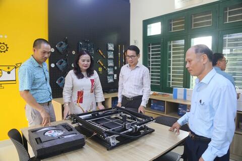 <a href="/phat-trien-ben-vung" title="Phát triển bền vững" rel="dofollow">Phát triển bền vững</a>