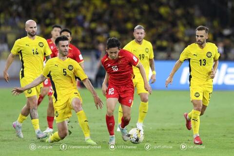 <a href="/the-thao" title="Thể thao" rel="dofollow">Thể thao</a>