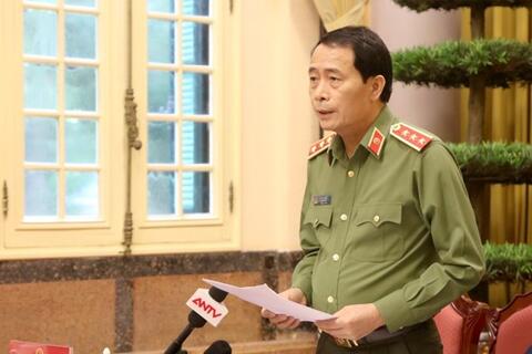 <a href="/phap-luat" title="Pháp luật" rel="dofollow">Pháp luật</a>