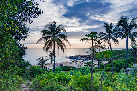 <a href="/du-lich" title="Du lịch" rel="dofollow">Du lịch</a>