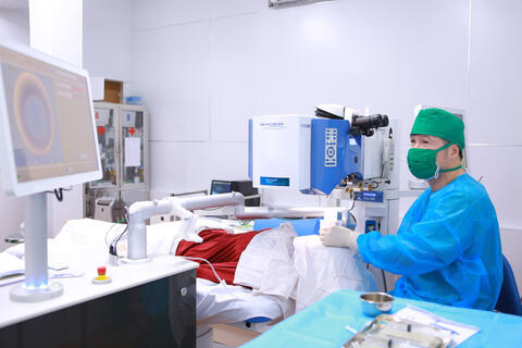 <a href="/thuong-hieu-xanh/van-de-hom-nay/moi-truong" title="Y tế" rel="dofollow">Y tế</a>