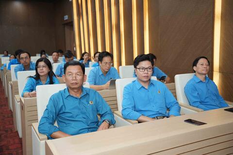 <a href="/phap-luat" title="Pháp luật" rel="dofollow">Pháp luật</a>