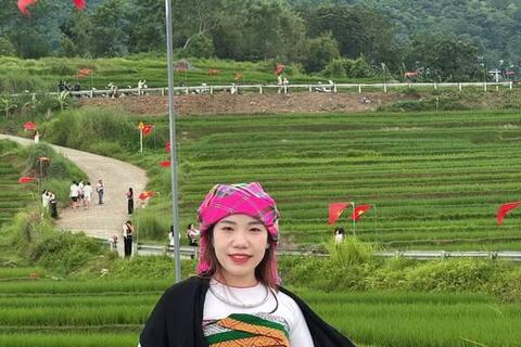 <a href="/du-lich" title="Du lịch" rel="dofollow">Du lịch</a>
