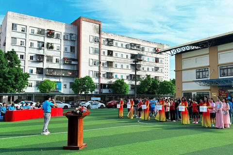 <a href="/thuong-hieu-xanh" title="Thương hiệu xanh" rel="dofollow">Thương hiệu xanh</a>