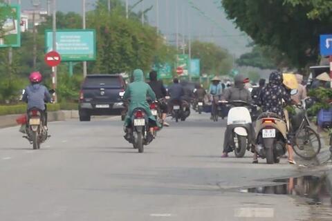 <a href="/thuong-hieu-xanh/tin-tuc/tin-trong-nuoc" title="Tin trong nước" rel="dofollow">Tin trong nước</a>