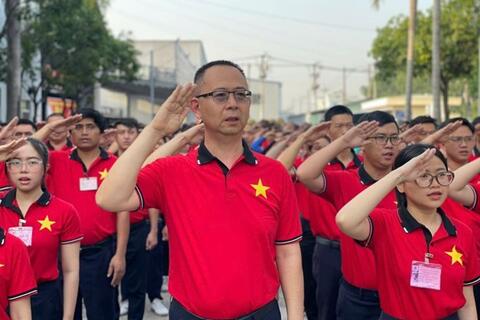 <a href="/thuong-hieu-xanh/doanh-nghiep" title="Doanh nghiệp" rel="dofollow">Doanh nghiệp</a>