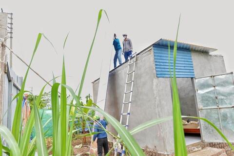 <a href="/phap-luat" title="Pháp luật" rel="dofollow">Pháp luật</a>