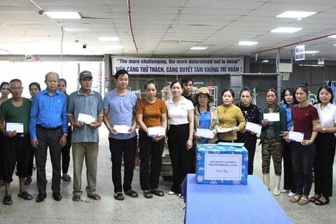 <a href="/thuong-hieu-xanh/doanh-nghiep" title="Doanh nghiệp" rel="dofollow">Doanh nghiệp</a>