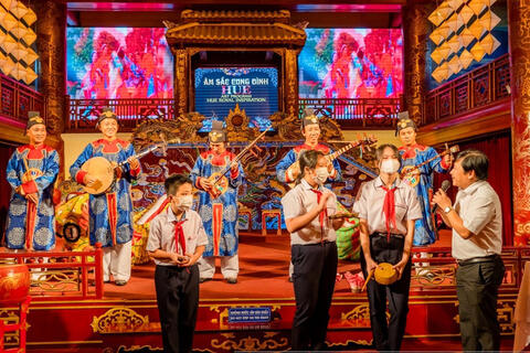 <a href="/van-hoa" title="Văn hóa" rel="dofollow">Văn hóa</a>