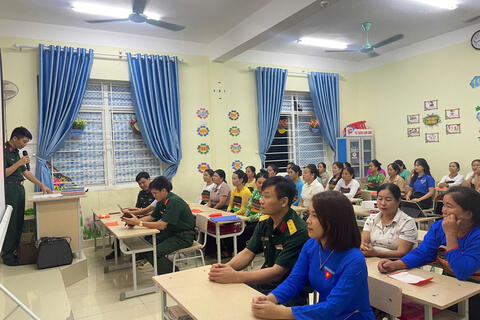 <a href="/song-xanh/giao-duc" title="Giáo dục" rel="dofollow">Giáo dục</a>