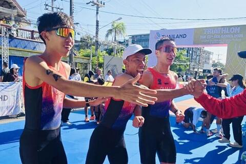 <a href="/the-thao" title="Thể thao" rel="dofollow">Thể thao</a>