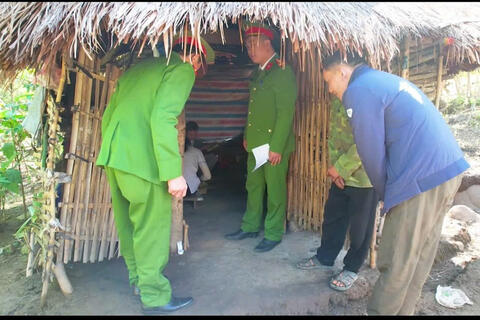 <a href="/phat-trien-ben-vung" title="Phát triển bền vững" rel="dofollow">Phát triển bền vững</a>