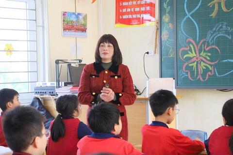 <a href="/song-xanh/giao-duc" title="Giáo dục" rel="dofollow">Giáo dục</a>