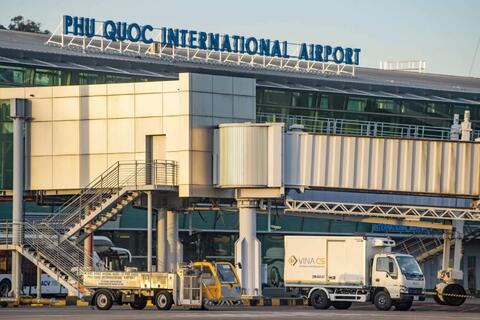 <a href="/du-lich" title="Du lịch" rel="dofollow">Du lịch</a>