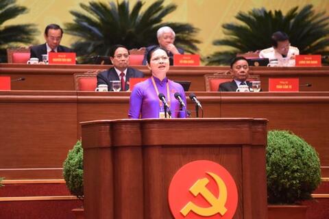 <a href="/thuong-hieu-xanh/tin-tuc/tin-trong-nuoc" title="Tin trong nước" rel="dofollow">Tin trong nước</a>